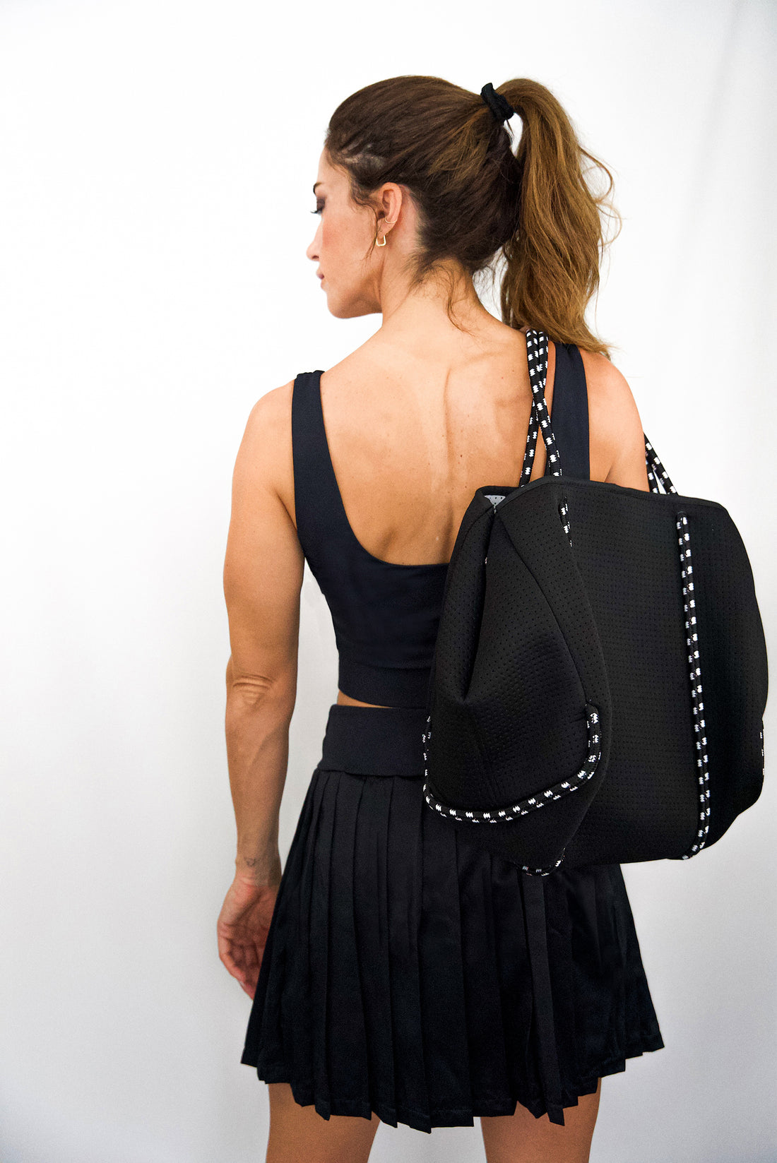 EQUILIBRIUM CROPPED TOP